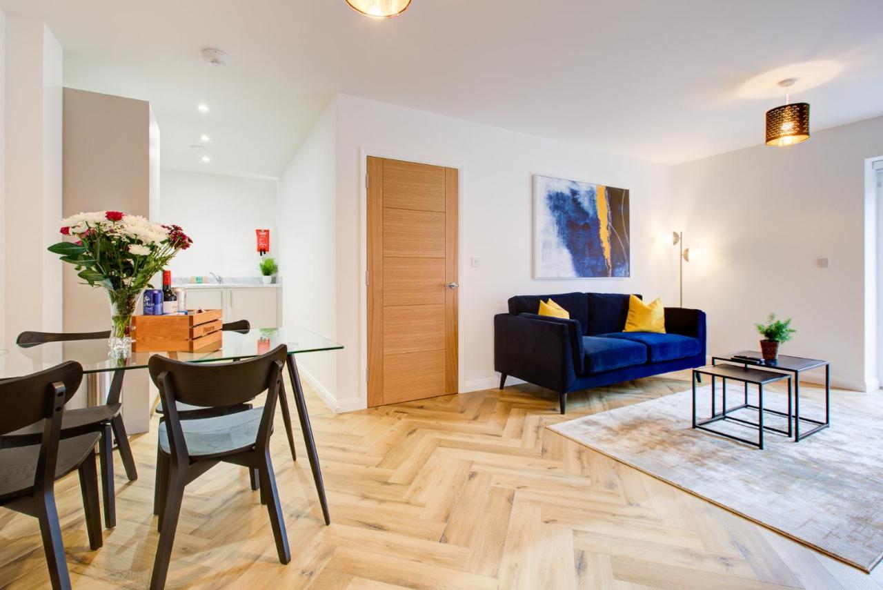 Hybrid Resi - London, Mitcham Close To Tooting And Wimbledon Zewnętrze zdjęcie