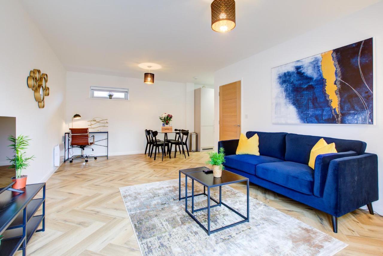 Hybrid Resi - London, Mitcham Close To Tooting And Wimbledon Zewnętrze zdjęcie